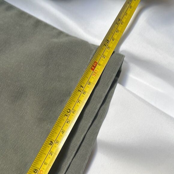 Polo Ralph Lauren Mens Dark Khaki Chino Tyler Shorts Pleated Front 38 - Picture 8 of 8